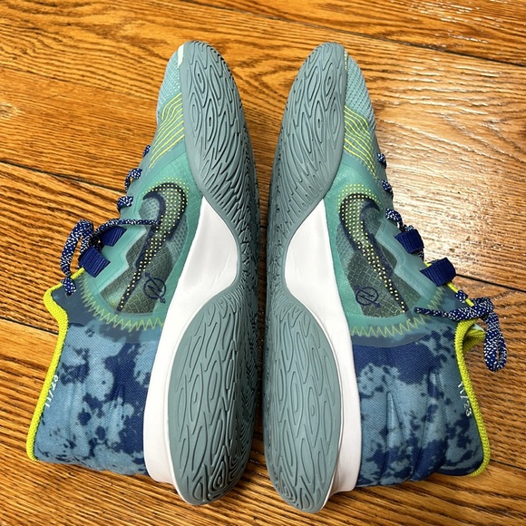Nike Kyrie Fly Trap V Ocean Blue Men’s Size 10.  Good condition. - Picture 6 of 13